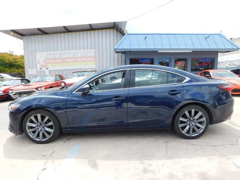 Used 2018 MAZDA MAZDA6 Touring image 4