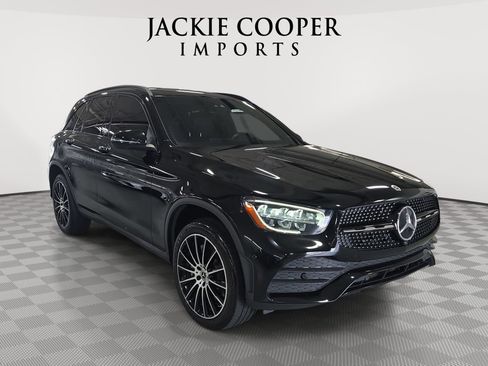 Used 2022 Mercedes-Benz GLC 300 4MATIC image 3