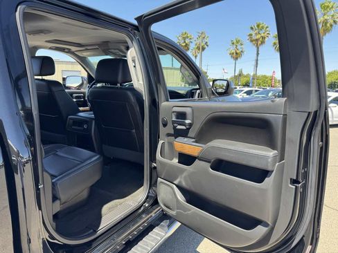 Used 2016 Chevrolet Silverado 1500 LTZ RWD image 18