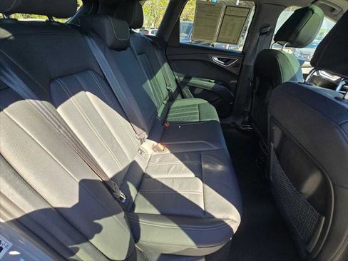 Used 2023 Audi Q4 e-tron Premium Plus w/ Premium Plus image 14