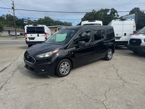 Used 2021 Ford Transit Connect XLT FWD image 5