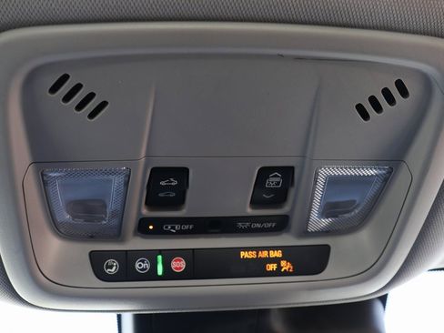 Used 2021 Chevrolet Malibu Premier image 29