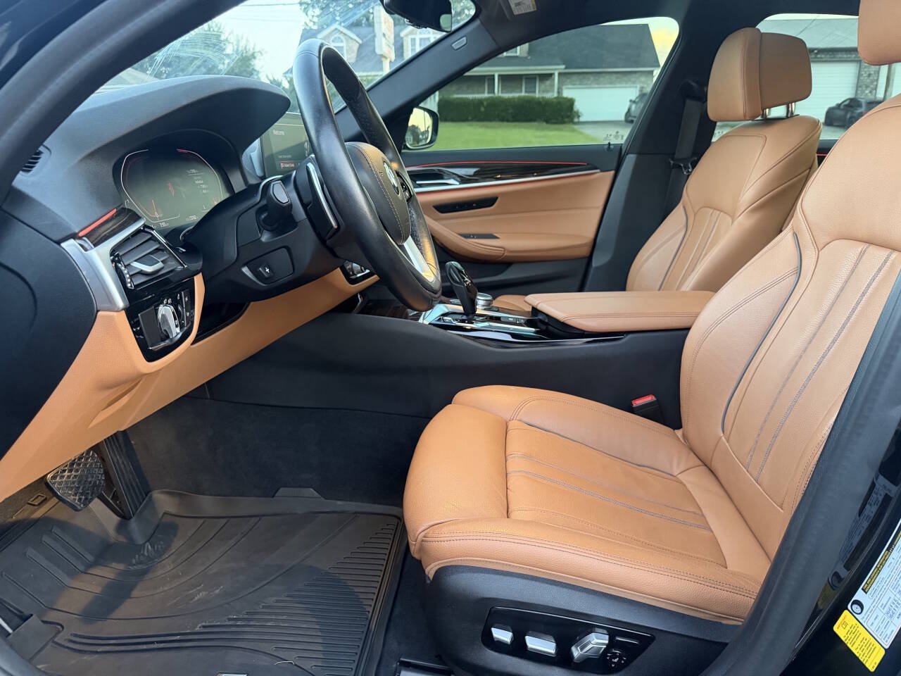 Used 2020 BMW 530i w/ Convenience Package RWD image 18