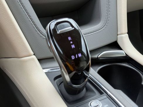 Used 2024 Cadillac XT5 Premium Luxury FWD image 23