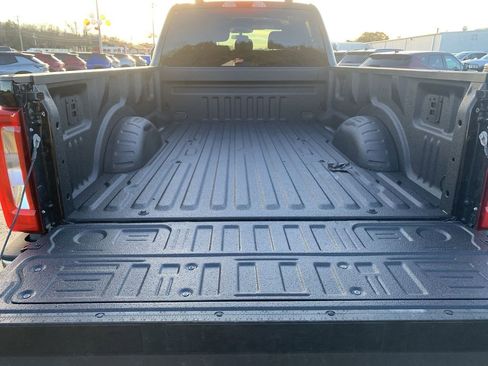 Used 2024 Ford F250 XLT image 19