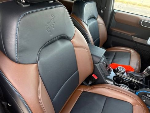 Used 2023 Ford Bronco Outer Banks AWD/4WD image 17