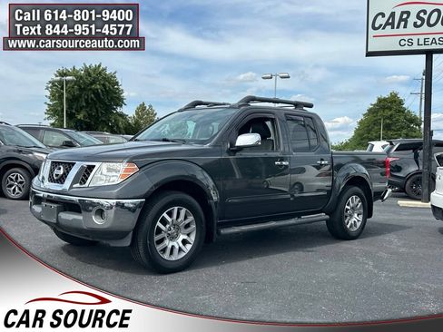 Used 2012 Nissan Frontier SL w/ Moonroof Pkg AWD/4WD image 2