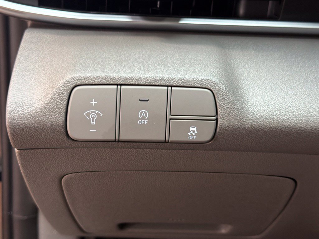 New 2026 Hyundai Elantra SE FWD image 24
