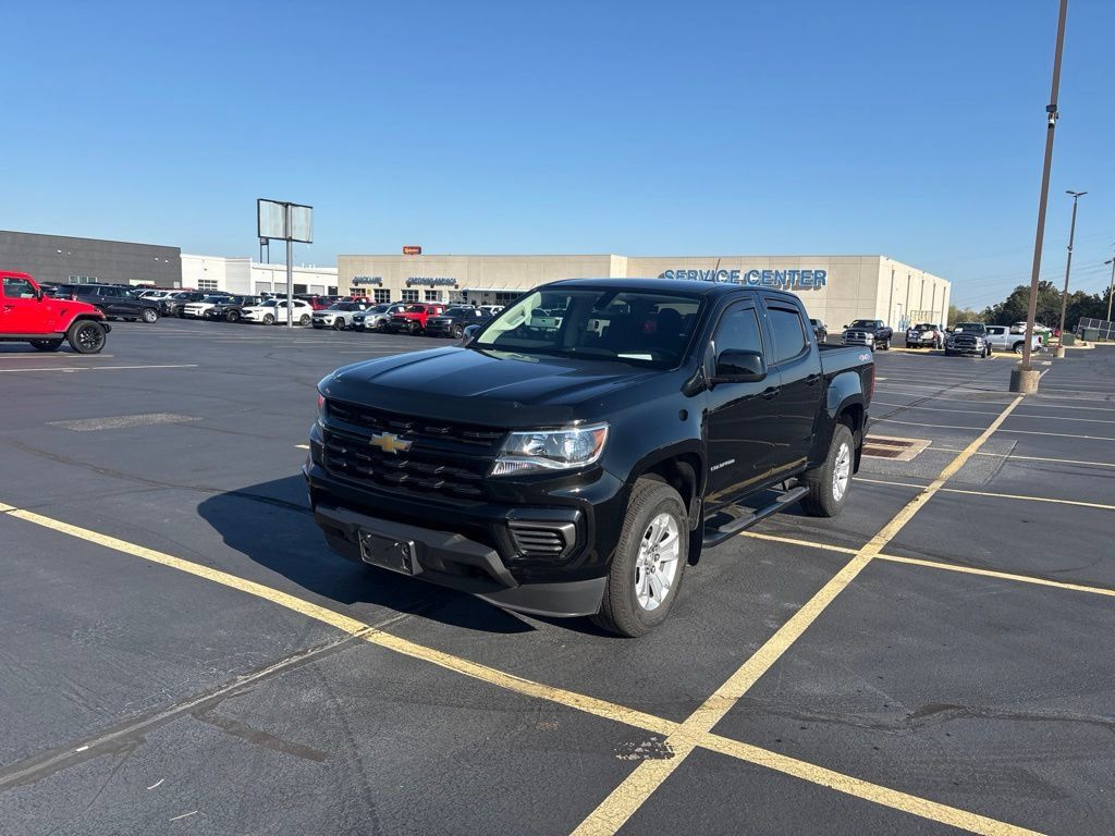 Used 2022 Chevrolet Colorado LT AWD/4WD image 5