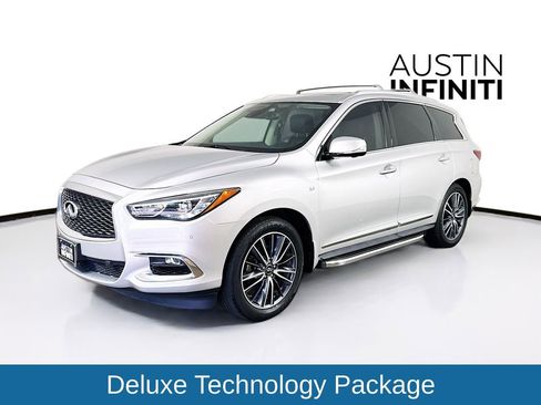Used 2017 INFINITI QX60 FWD w/ Deluxe Technology Package image 3