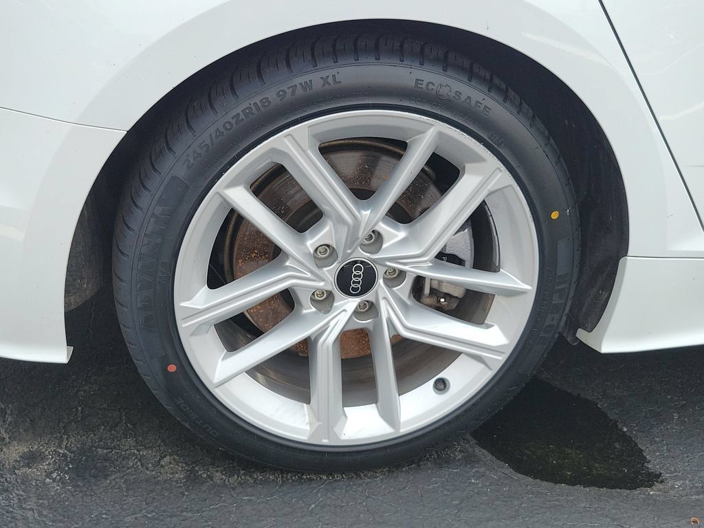 Used 2024 Audi A5 2.0T Premium Plus AWD/4WD image 5