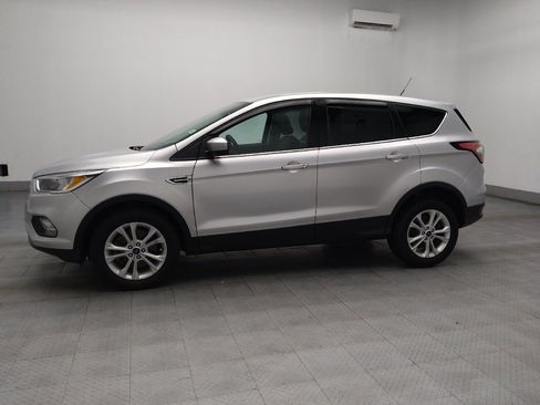 Used 2017 Ford Escape SE AWD/4WD image 2