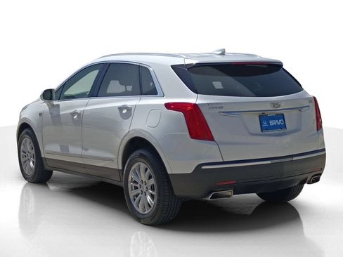 Used 2018 Cadillac XT5 FWD image 8