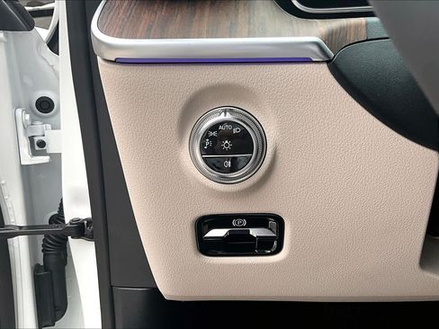 New 2026 Mercedes-Benz C 300 4MATIC Sedan image 14
