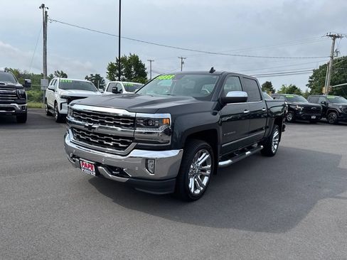 Used 2018 Chevrolet Silverado 1500 LTZ w/ LTZ Plus Package AWD/4WD image 9