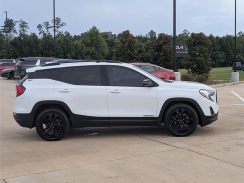 Used 2019 GMC Terrain SLT w/ Preferred Package FWD image 7