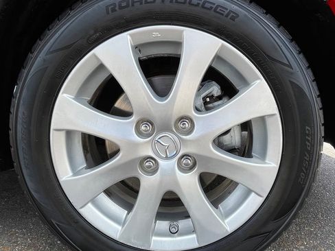 Used 2012 MAZDA MAZDA2 Touring FWD image 14
