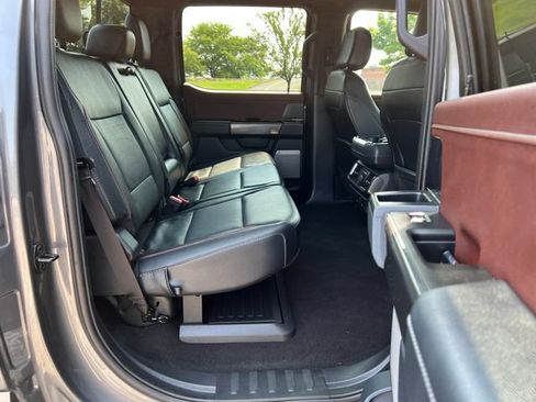 Used 2023 Ford F150 Lariat w/ Equipment Group 502A High AWD/4WD image 33
