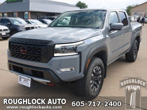 Used 2023 Nissan Frontier PRO-4X w/ Pro Convenience Package AWD/4WD image 1