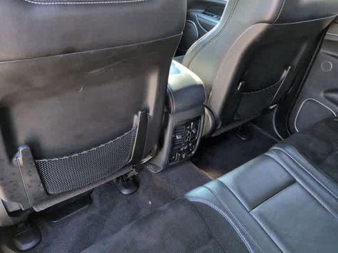 Used 2017 Jeep Grand Cherokee SRT AWD/4WD image 18