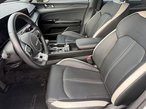Used 2025 Kia K5 GT-Line image 11