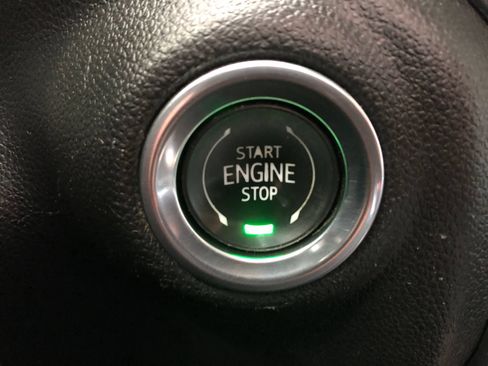 Used 2020 GMC Sierra 1500 Denali w/ Technology Package AWD/4WD image 28