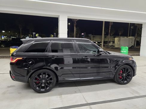 Used 2020 Land Rover Range Rover Sport HST image 7