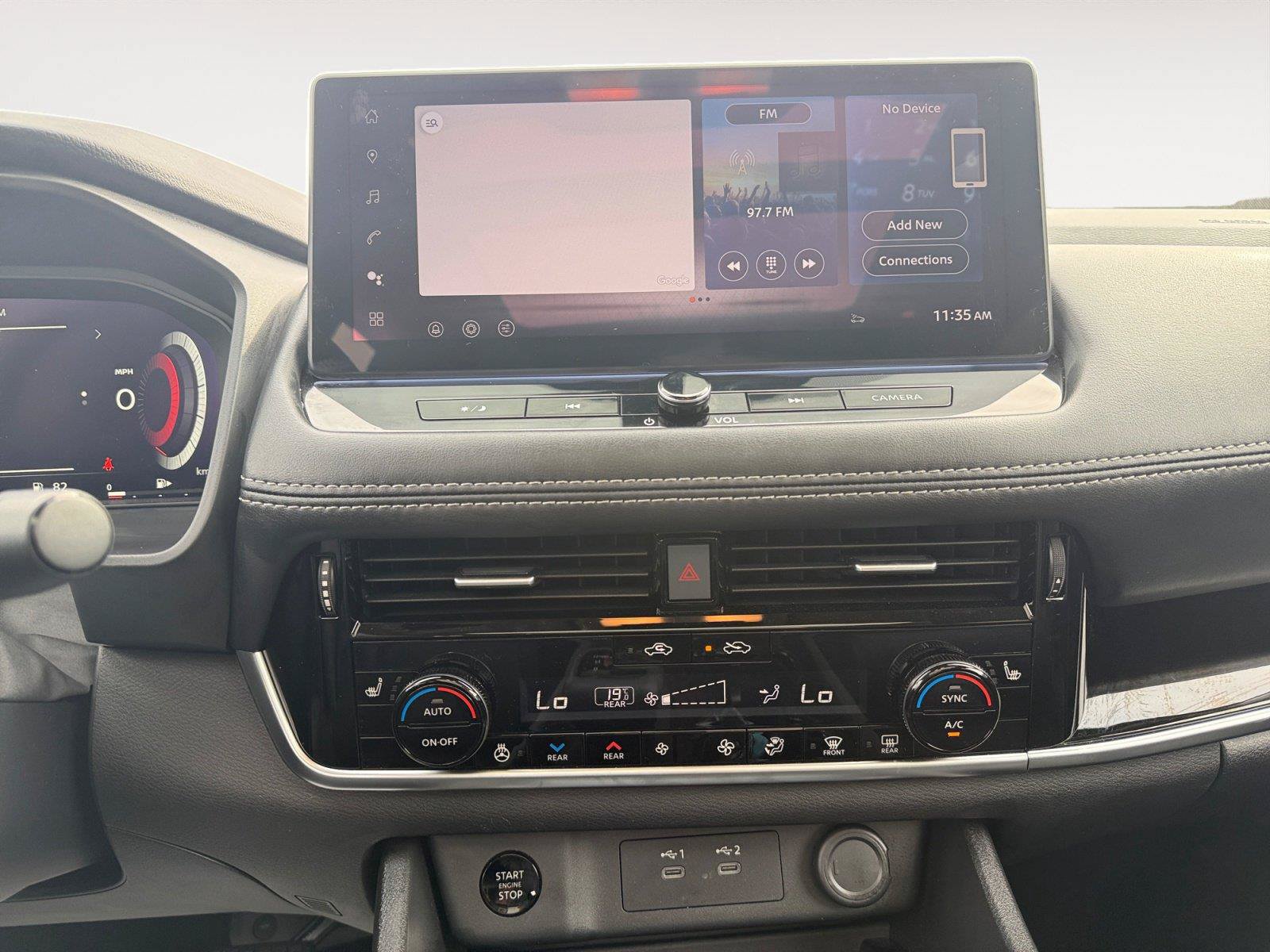 Certified 2025 Nissan Rogue SL w/ Tech Package AWD/4WD image 14