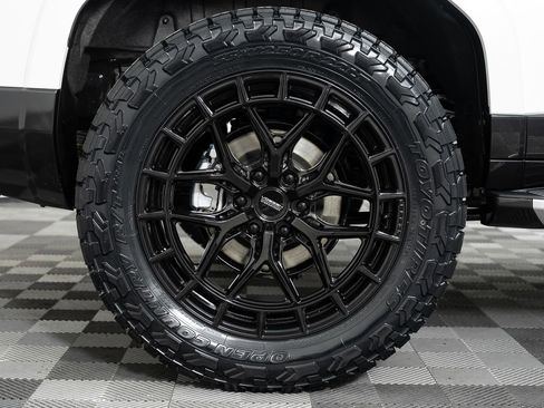 Used 2026 Lexus GX 550 w/ Accessory Package (2T) image 44