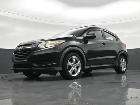 Used 2016 Honda HR-V LX image 22