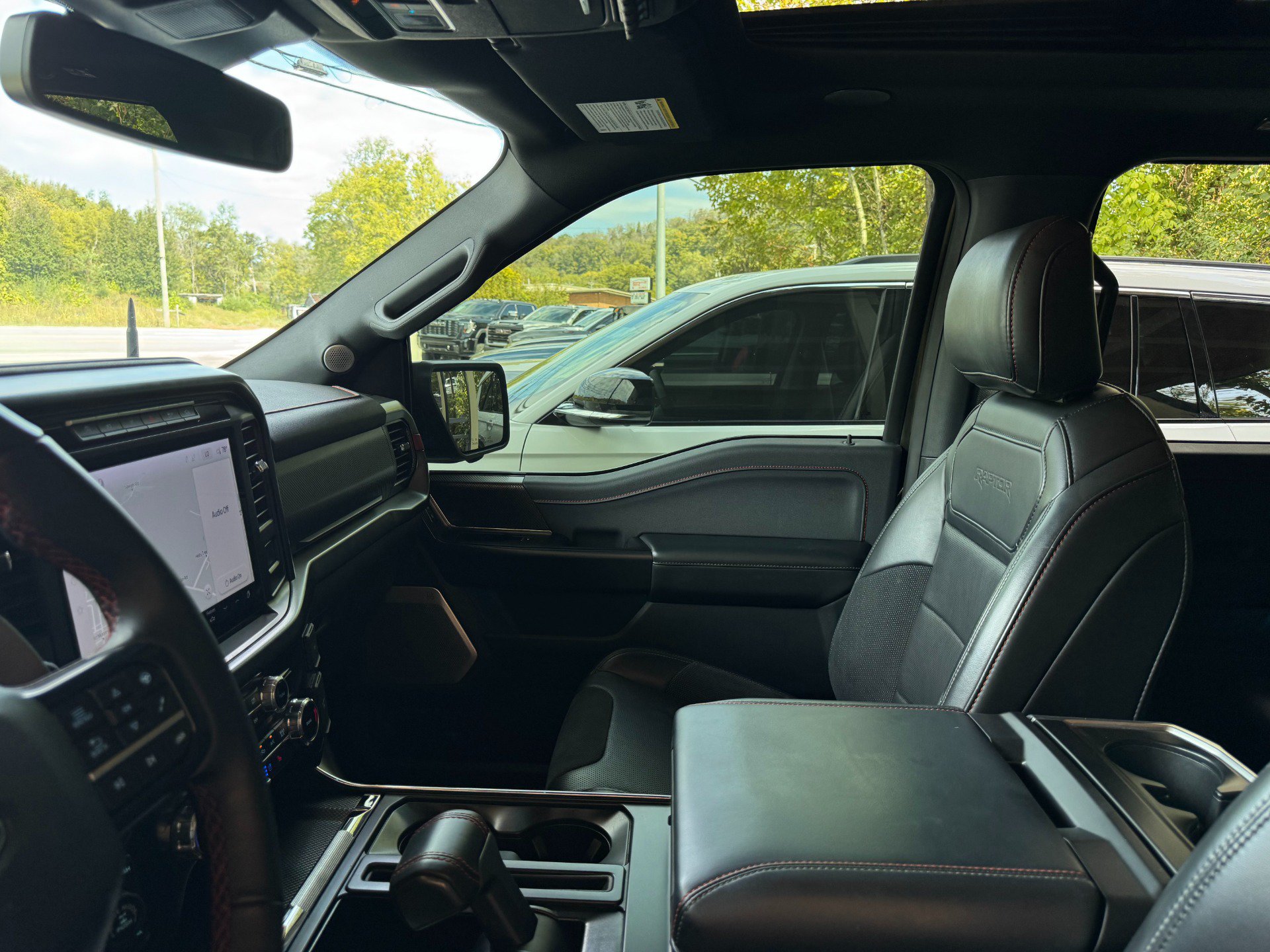 Used 2024 Ford F150 Raptor AWD/4WD image 21