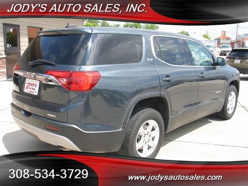 Used 2019 GMC Acadia SLE image 30
