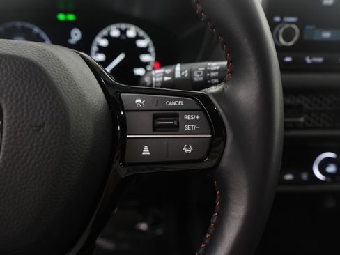 Used 2025 Honda HR-V Sport image 19