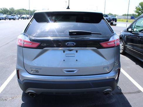 Used 2020 Ford Edge SEL w/ Convenience Package AWD/4WD image 5