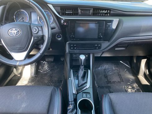 Used 2017 Toyota Corolla SE 50th Anniversary FWD image 11