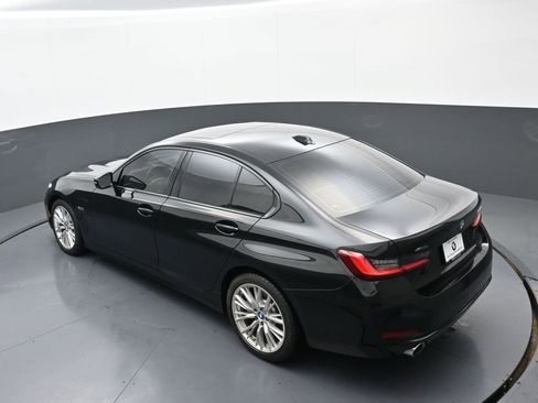 Used 2023 BMW 330e xDrive w/ Premium Package image 33