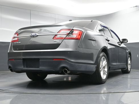 Used 2015 Ford Taurus SEL w/ Equipment Group 201A image 25