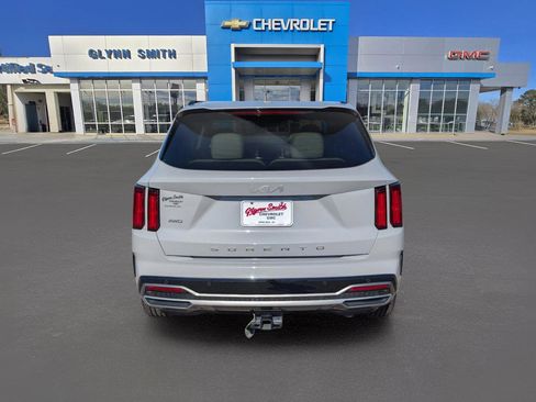 Used 2022 Kia Sorento SX image 10