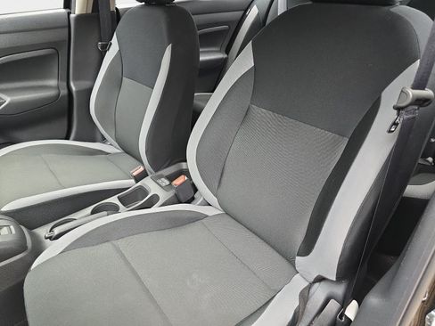 Used 2025 Nissan Versa S w/ Trunk Package FWD image 12