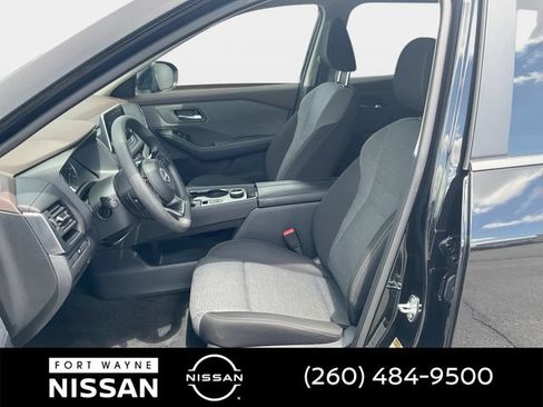 Certified 2023 Nissan Rogue SV AWD/4WD image 13