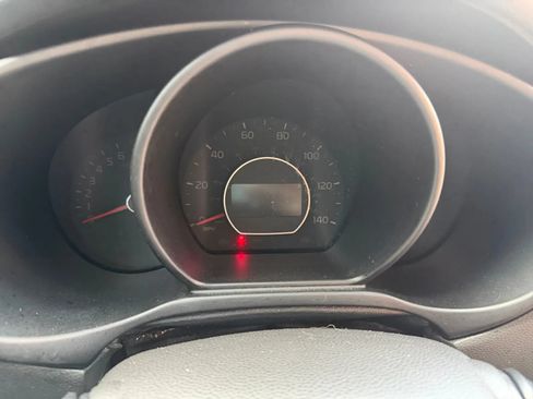 Used 2017 Kia Soul FWD image 16
