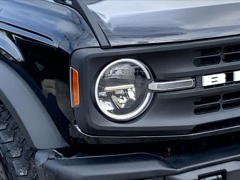 Used 2024 Ford Bronco Black Diamond AWD/4WD image 24