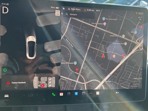 Used 2023 Tesla Model 3 Standard Range image 12