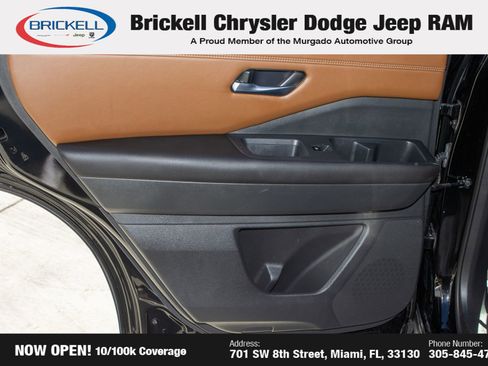 Used 2023 Nissan Pathfinder Platinum w/ Cargo Package image 13