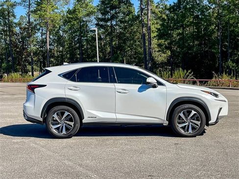 Used 2019 Lexus NX 300h AWD w/ Premium Package image 9