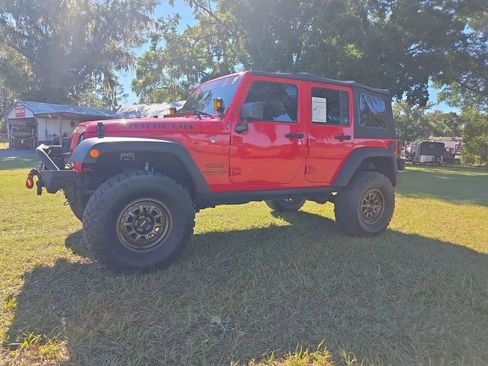 Used 2017 Jeep Wrangler Unlimited Sport w/ Connectivity Group image 1