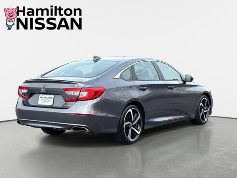 Used 2020 Honda Accord Sport image 2