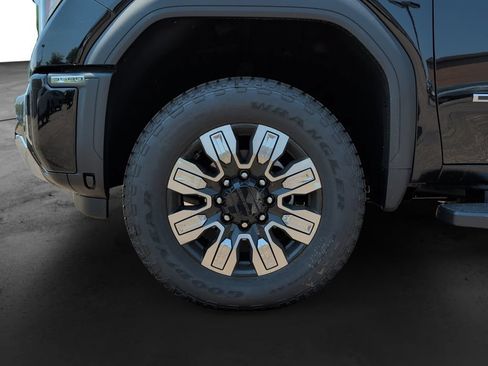 New 2026 GMC Sierra 3500 Denali w/ Denali Reserve Package AWD/4WD image 11