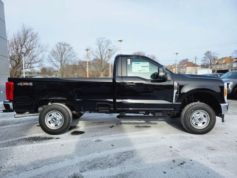 New 2026 Ford F250 XL w/ XL Chrome Package image 6