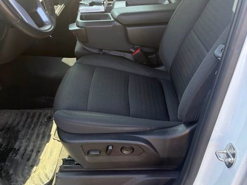 Used 2022 GMC Sierra 1500 SLE image 6